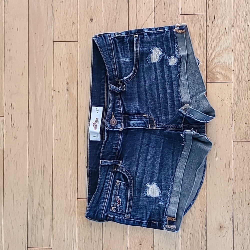 Size 5 Hollister shorts